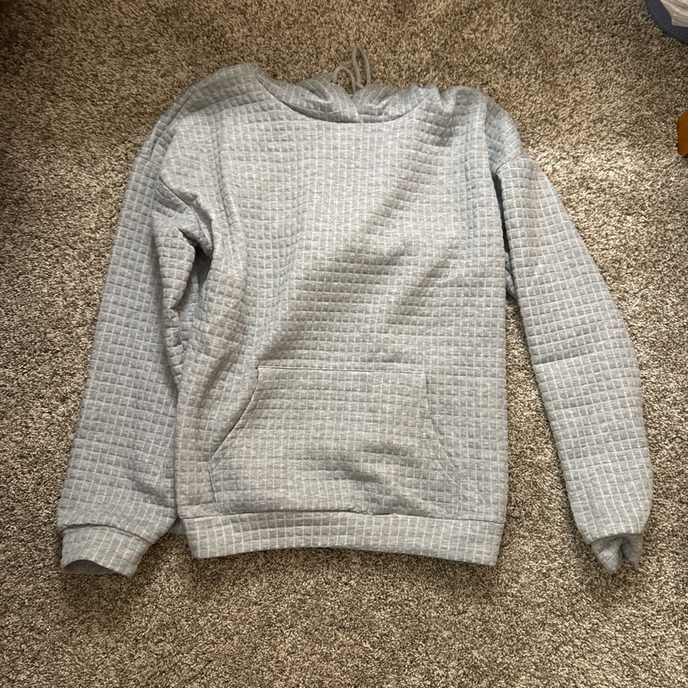 Gray Quilted Sweatshirt